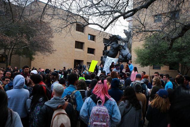 Students+gather+around+the+Fighting+Stallions+calling+for+impeachment+of+Student+Goverment+President%2CConnor+Clegg%2C+Feb.+5%0APhoto+by+Tyler+Jackson+%7C+Multimedia+Editor