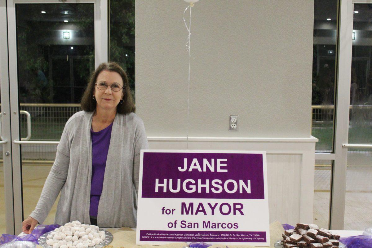 With+treats+and+friends+at+her+watch+party%2C+Jane+Hughson+was+elected+as+mayor+Nov.+6%2C+beating+incumbent+John+Thomaides.Photo+by+Cristian+Curran