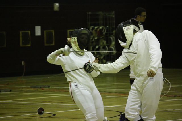 The+fencing+club+practices+Oct.+12+for+competition+in+Jowers+center.%0APhoto+By+Jaden+Edison