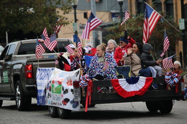 
San Marcos locals wave American flags Nov. 10 during Veterans Day Parade


Photo By Jaden Edison