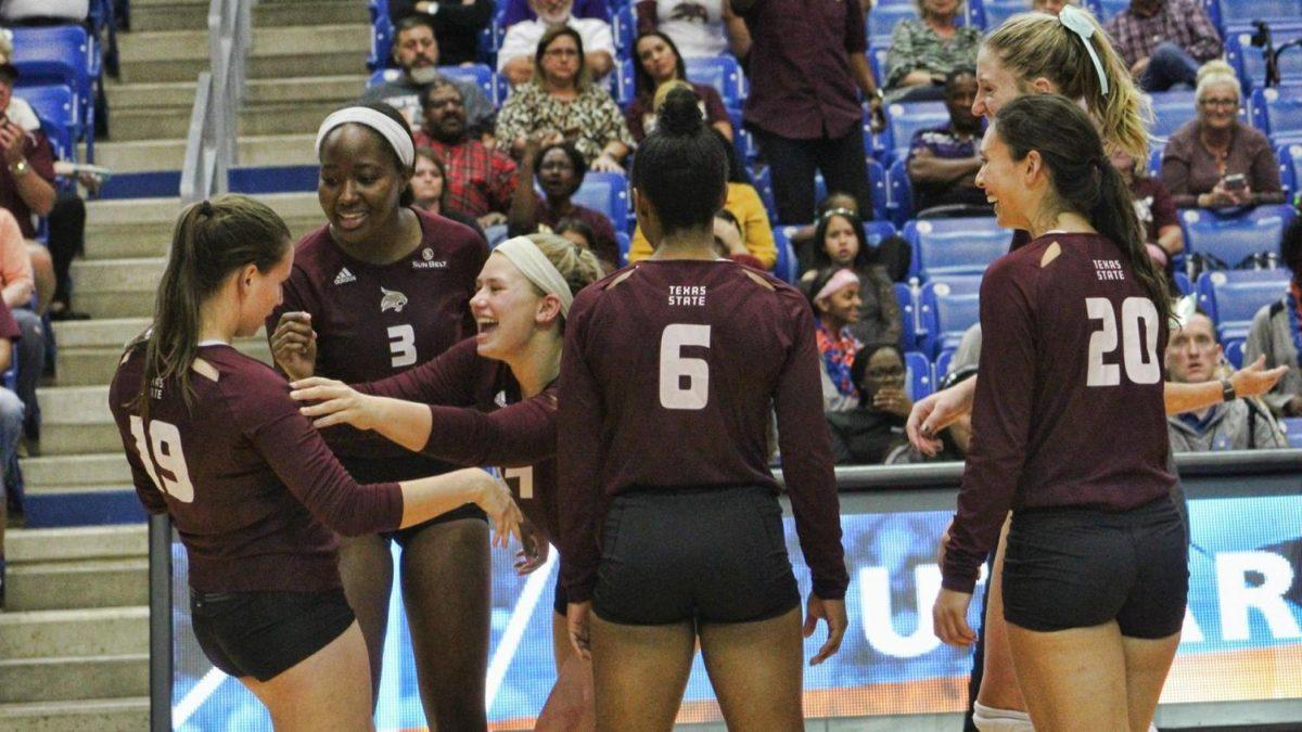 Texas State celebrates in their second straight sweep at UTA on Tuesday. Photo courtesy of Texas State Athletics.