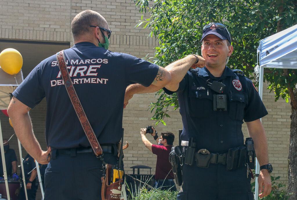 %28Photo+Gallery%29+UPD%2C+Chartwells+provide+food+to+Hays+County+first+responders