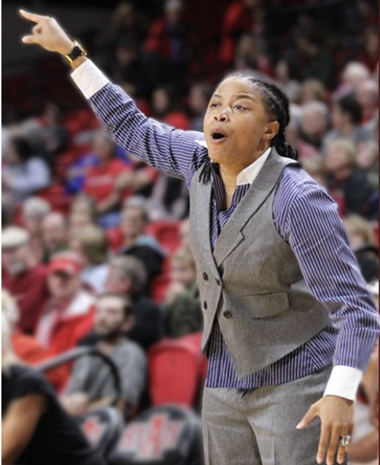 Texas+State+womens+basketball+added+Deidra+Johnson+as+an+assistant+coach+Oct.+8.+Johnson%26%23160%3Bmost+recently+serving+as+an+assistant+at+Arkansas+State+where+she+helped+lead+the+Red+Wolves+to+a+school-record+27-6+overall+record+and+19-1+in+the+Sun+Belt+in+2015-16.