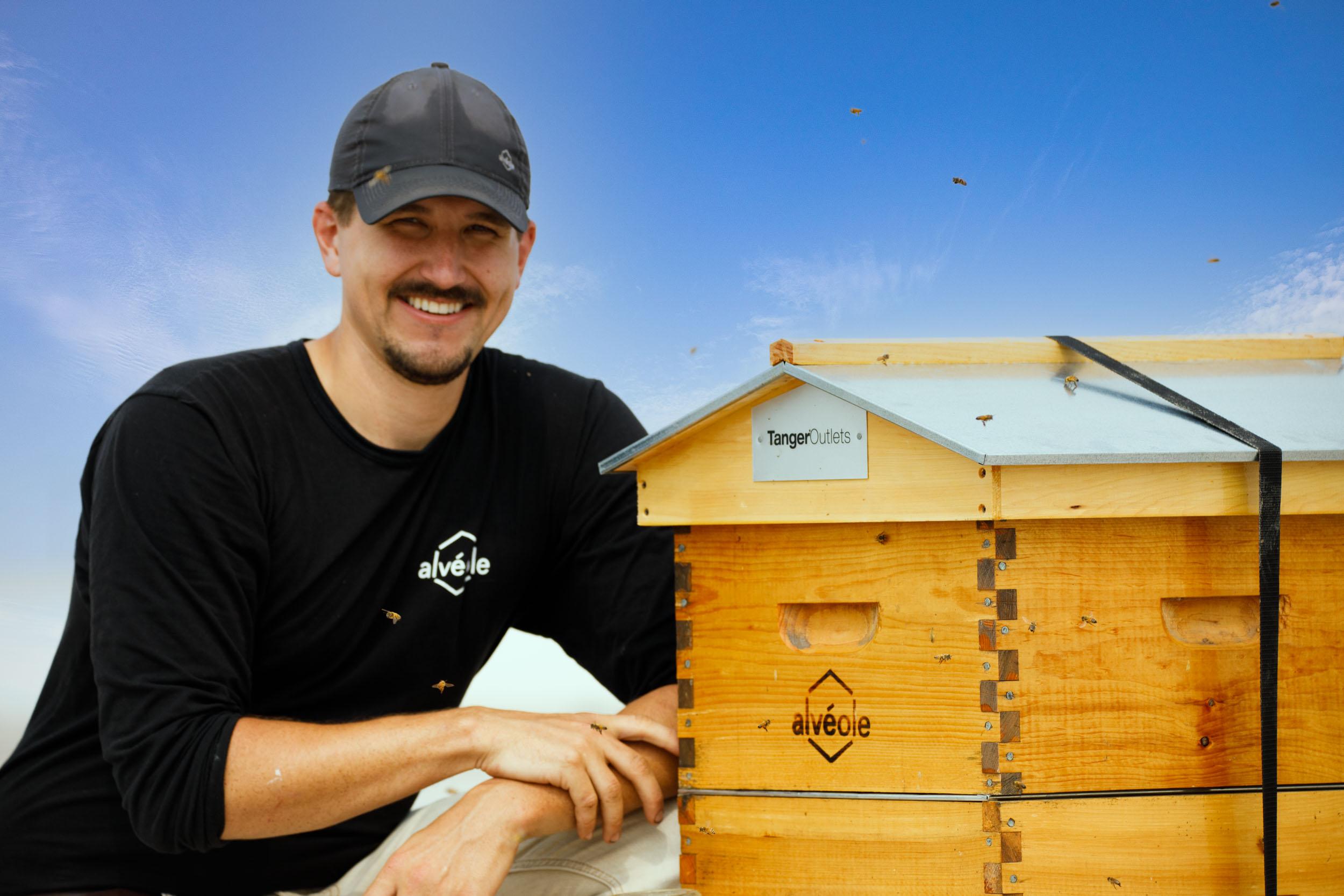 Tanger+Outlets+pollinates+visitors+with+rooftop+beehive+and+beekeeping+program