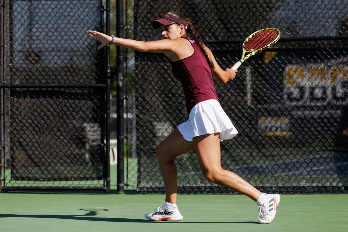 Sophomore Sofia Fortuno hits the ball during day two of the Sun Belt Conference women's tennis tournament of Friday, April 22, 2022 in Peachtree City, Georgia.