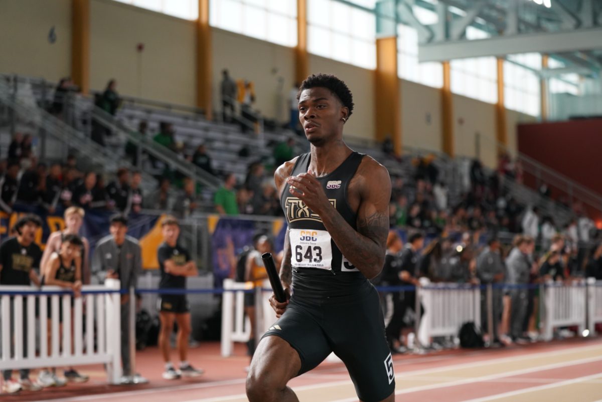 Texas State graduate student sprinter Dominick Yancy competes in the 200-meter dash event at the Sun Belt Conference Indoor Championships, Tuesday, Feb. 20, 2024, at the Birmingham CrossPlex in Birmingham, Alabama.