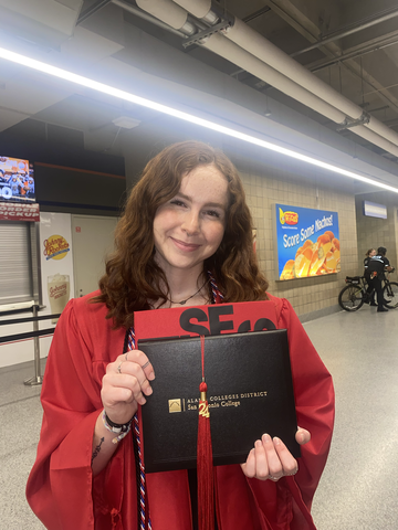 Incoming transfer student Samantha Wray at her graduation, Wednesday, May 22, 2024, at the Alamodome. Photo courtesy of Sydney Childress.