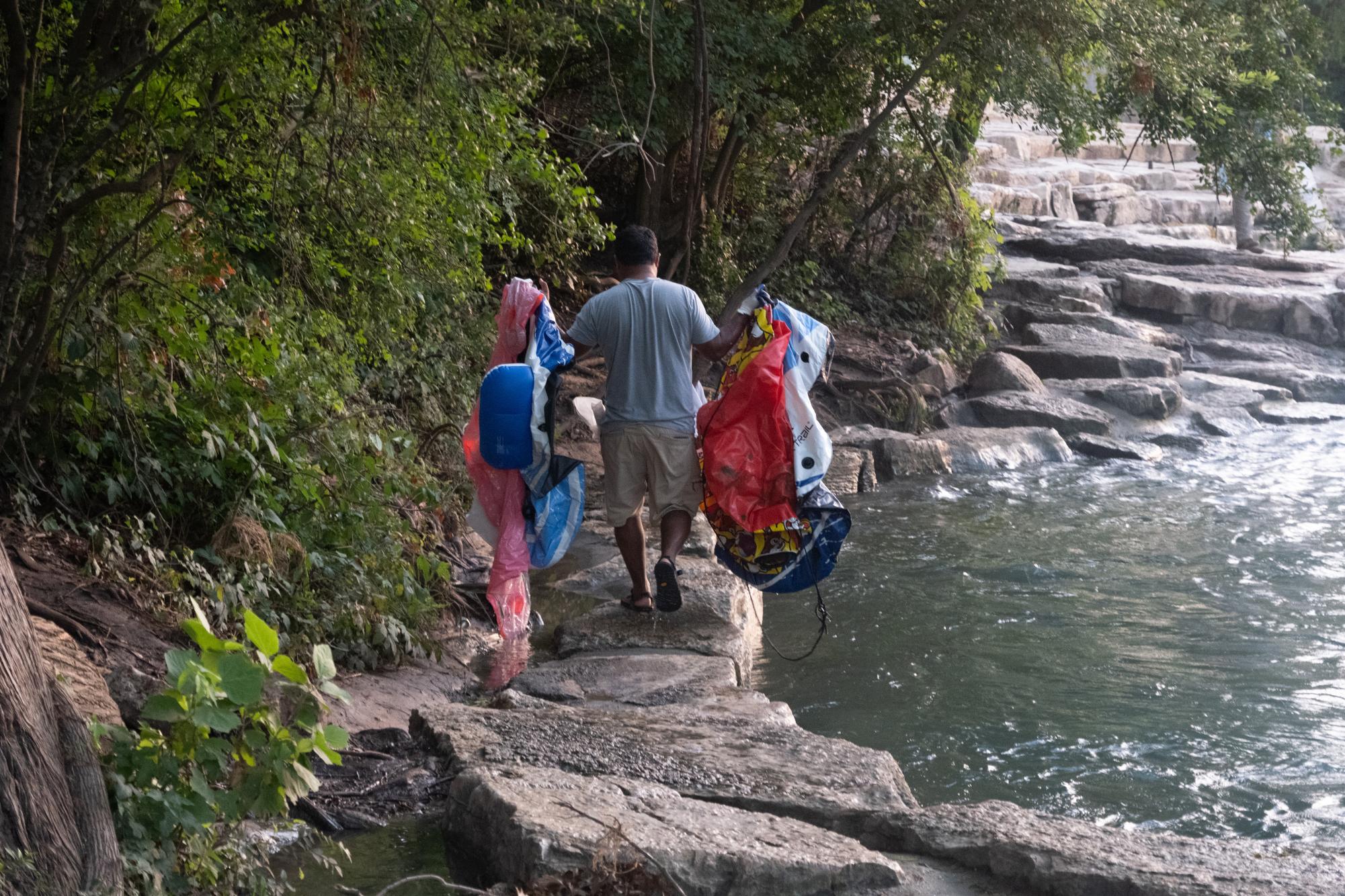 Clean up your own mess: group picks up trash left in San Marcos River