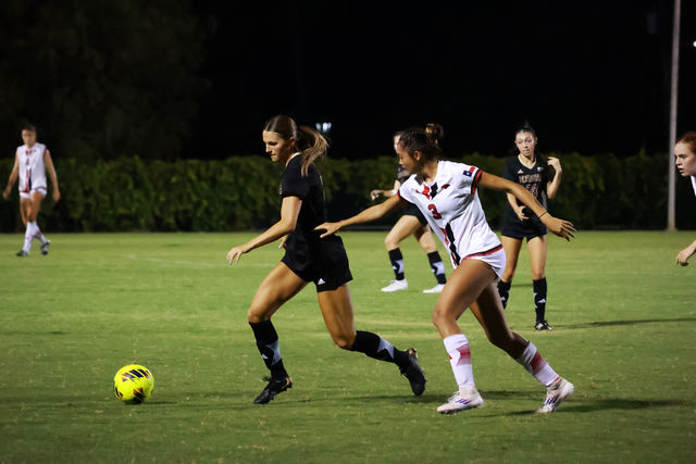 Texas State sparks win streak as Soumare nets two against Cardinals