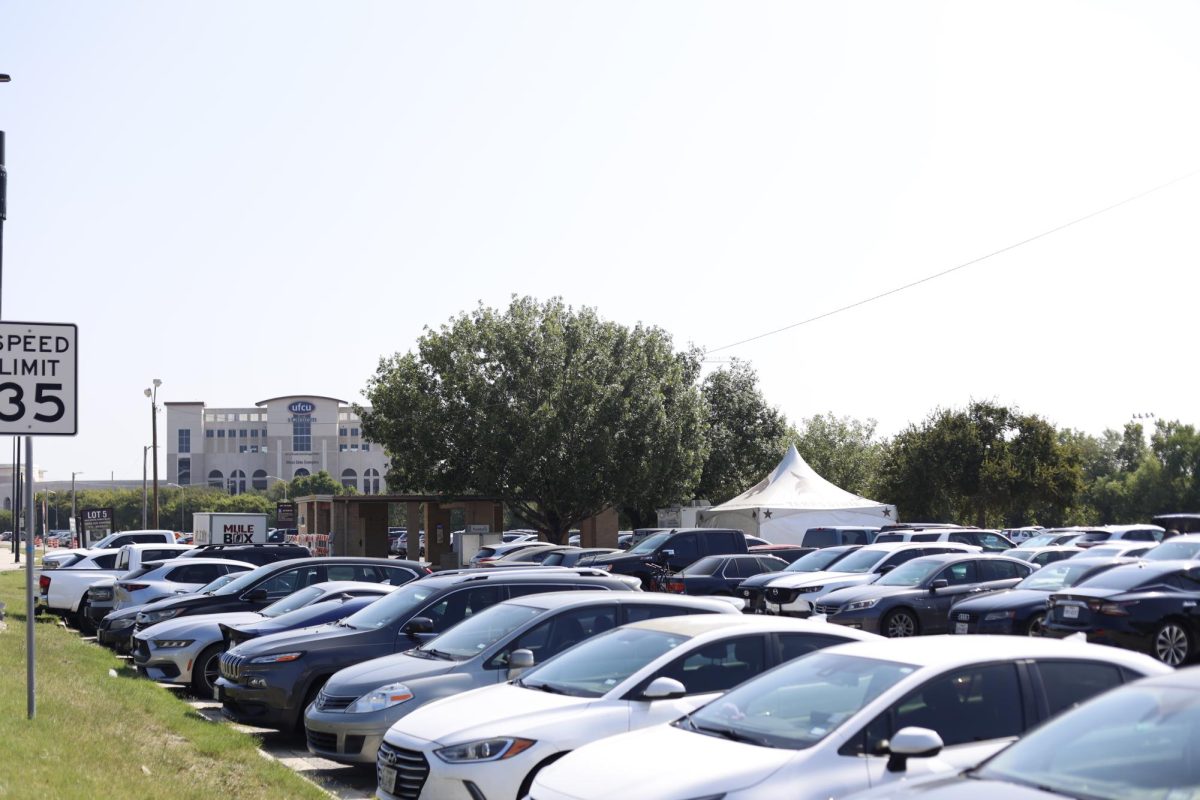 Cars fill up the west side UFCU Stadium parking lot, Monday, Sept. 16, 2024. The west and east stadium lots are two of the main parking lots commuters can park at on campus.