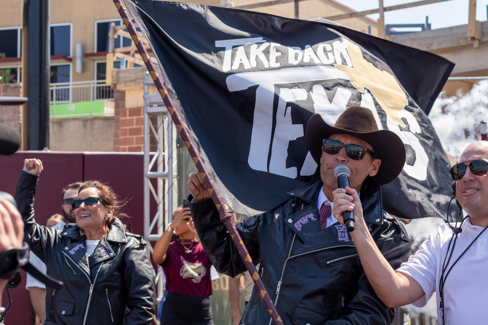 Texas State thrashes UTSA for first win in I-35 Rivalry history