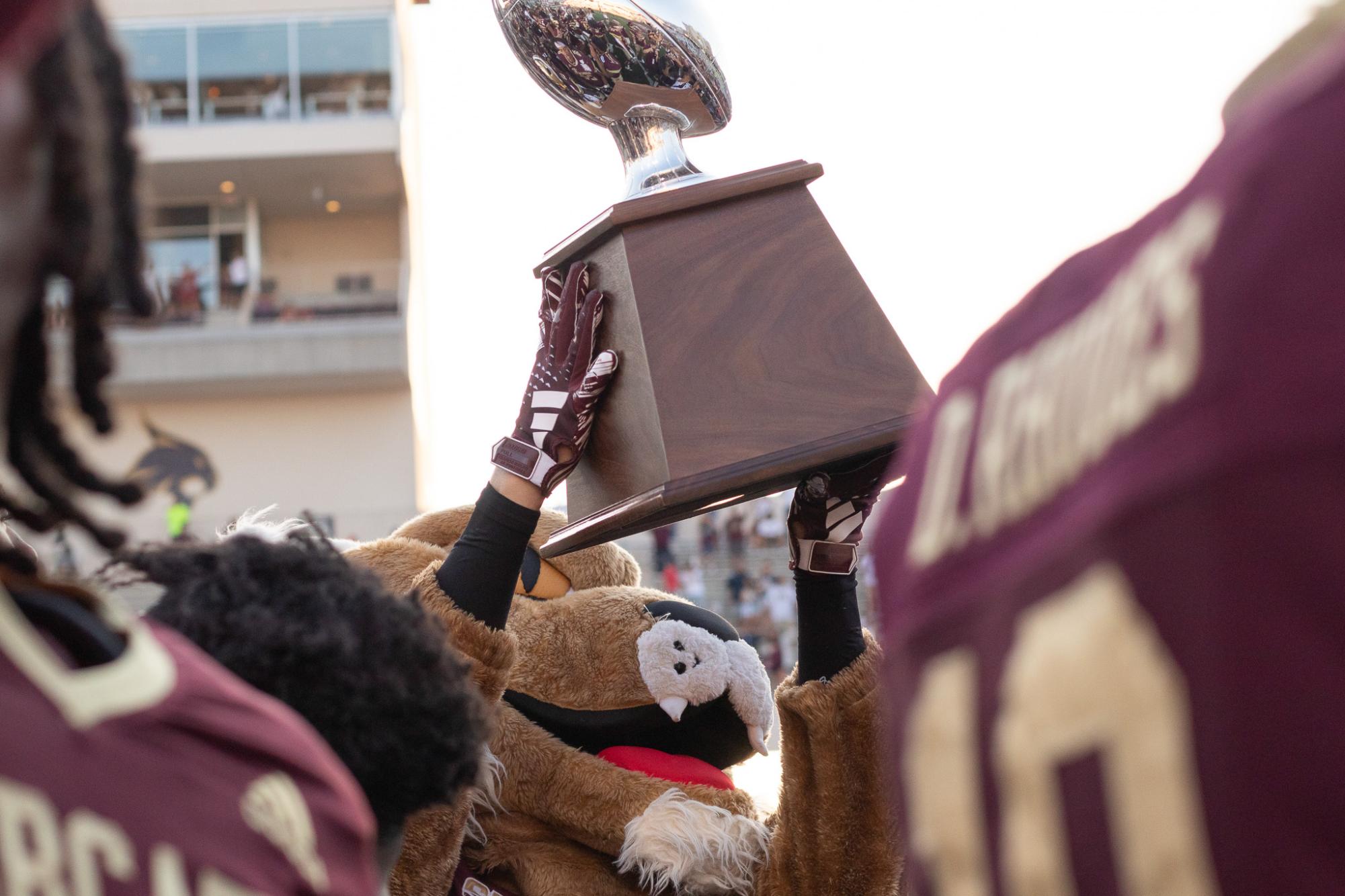 Texas State thrashes UTSA for first win in I-35 Rivalry history