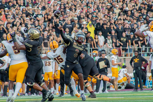 Texas State senior quarterback Jordan McCloud (3) throws a touchdown pass during the game versus Arizona State, Thursday, Sept. 13, 2024, at UFCU Stadium.