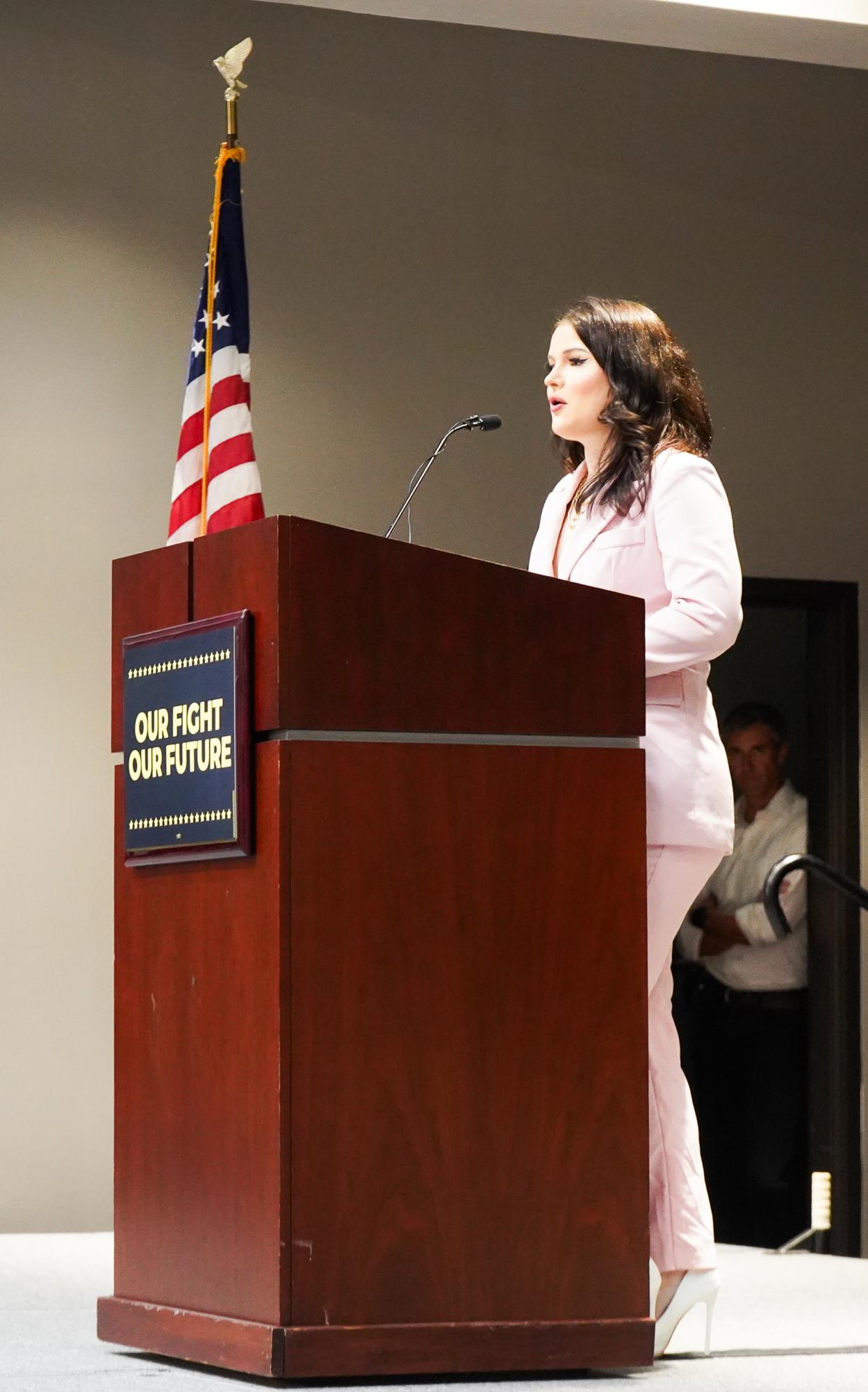 (Photo Gallery) - Democratic politicians visit TXST ahead of November election