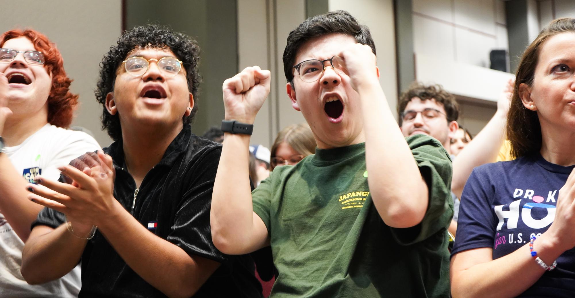 (Photo Gallery) - Democratic politicians visit TXST ahead of November election