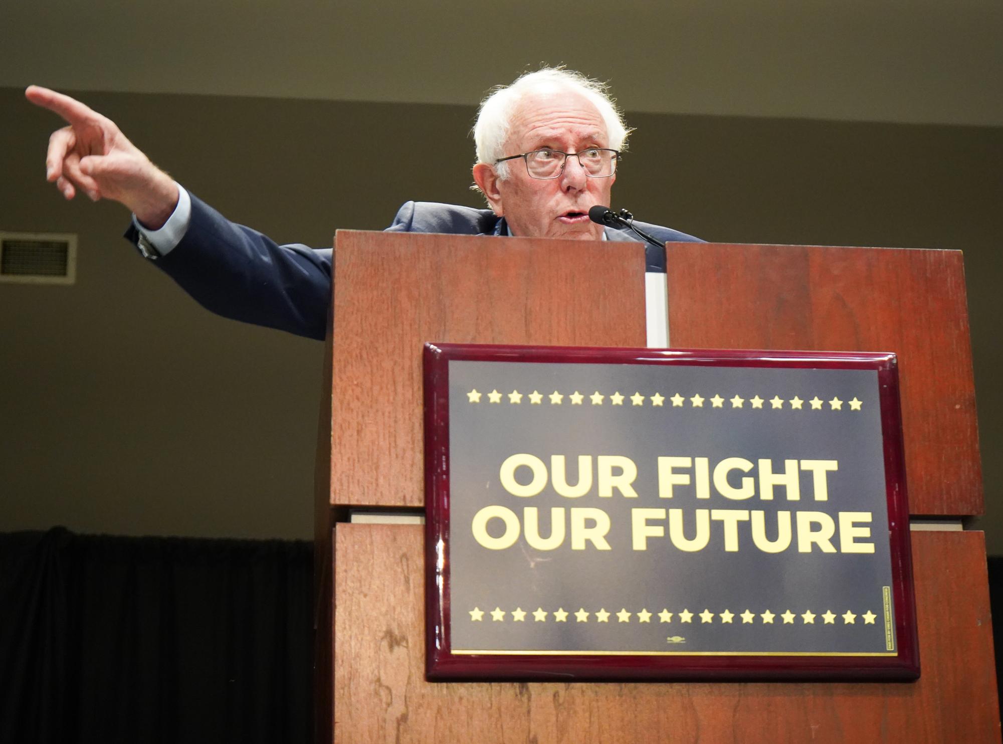 (Photo Gallery) - Democratic politicians visit TXST ahead of November election