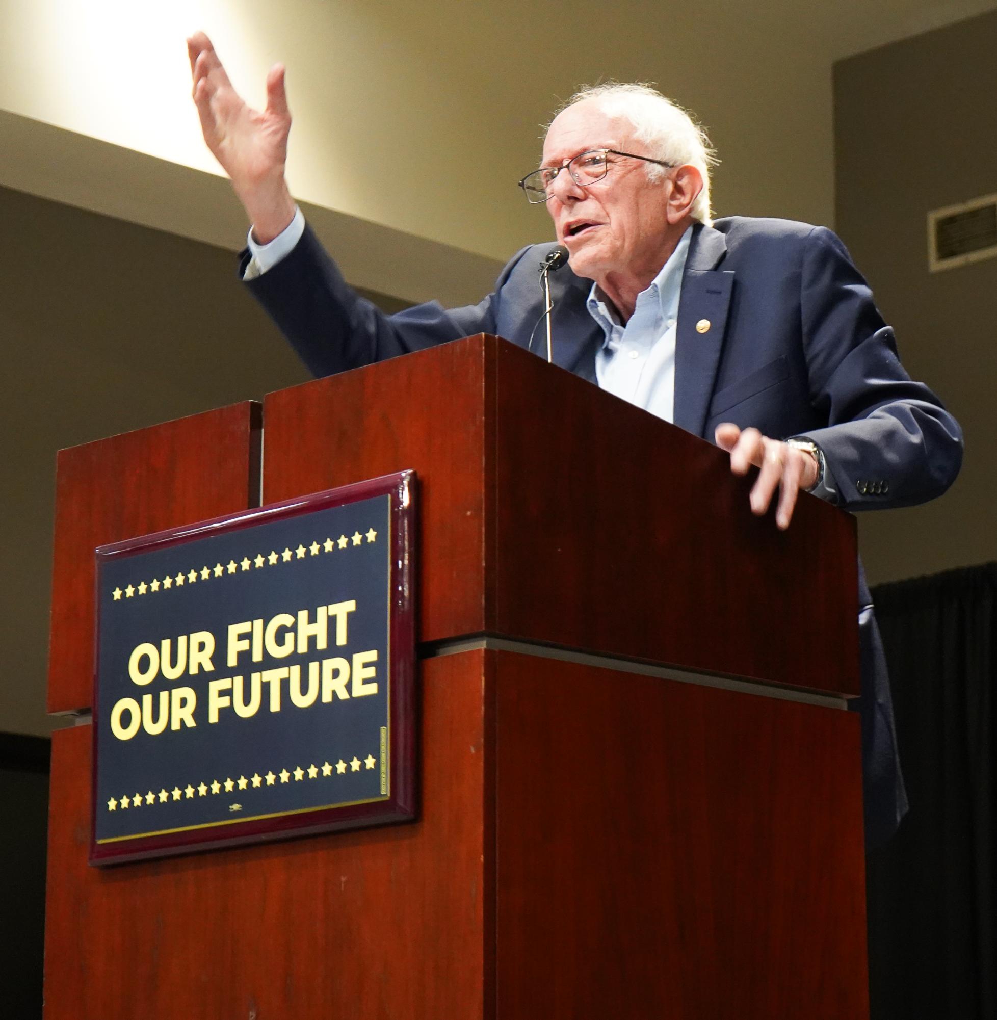 (Photo Gallery) - Democratic politicians visit TXST ahead of November election