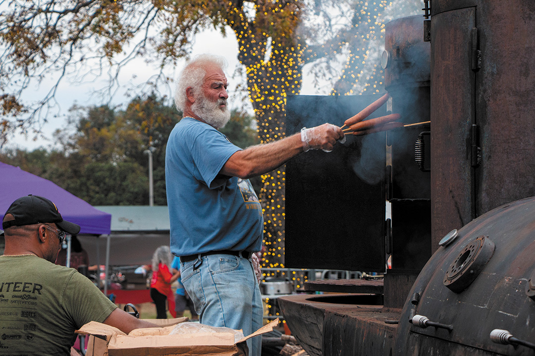 (Photo Gallery) - Hometown Holidays Celebration