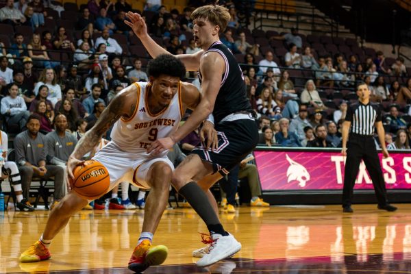 Navigation to Story: Pope’s 23 points not enough to uplift Texas State men’s basketball over Old Dominion