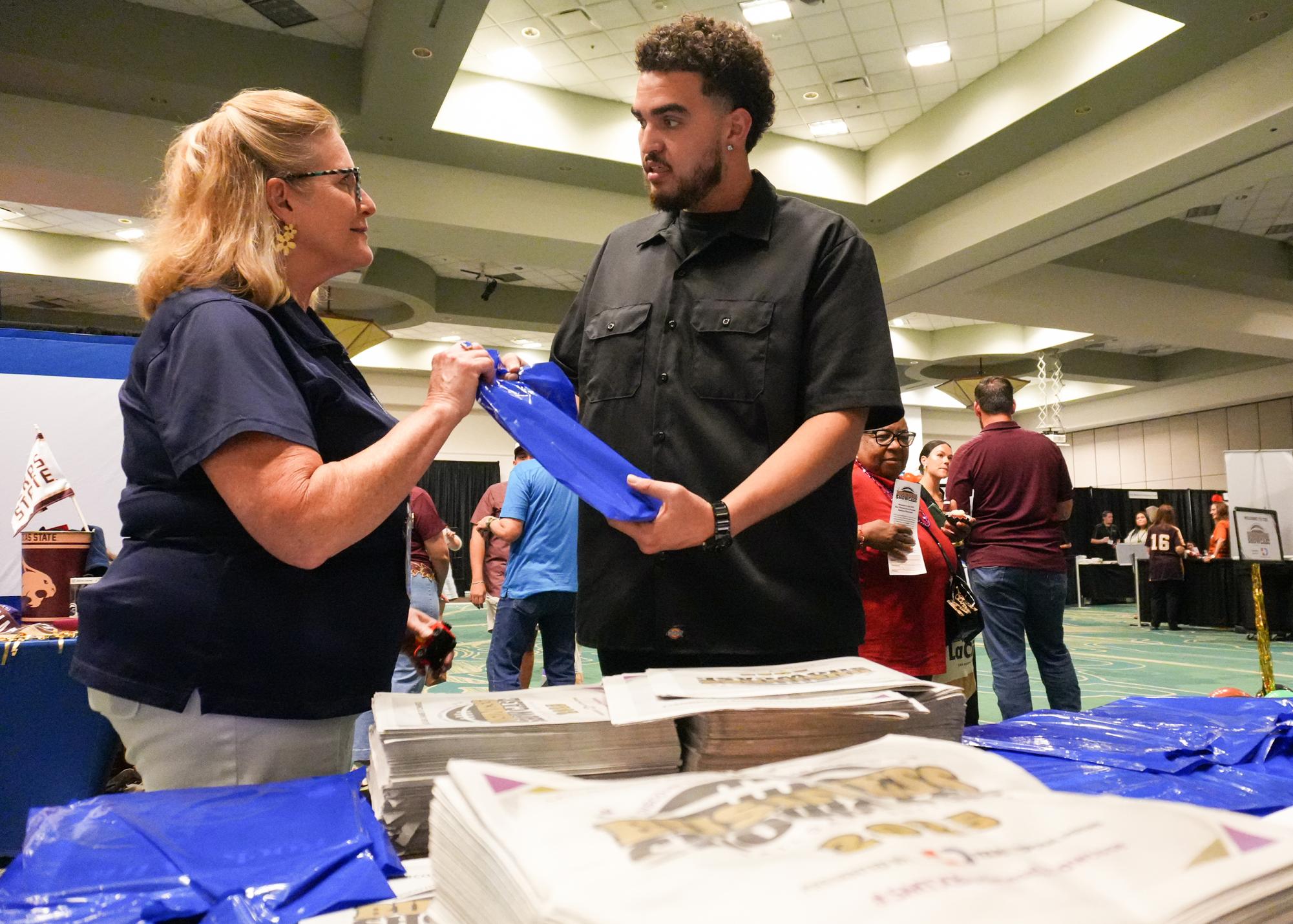 Business Showcase samples San Marcos spirit