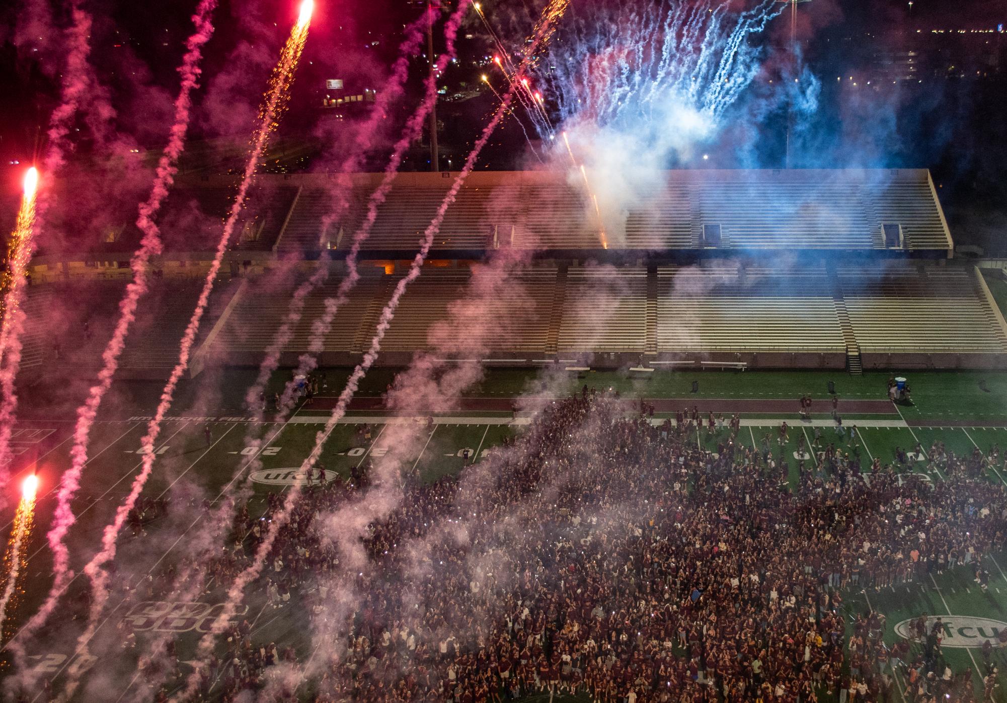 Photo Gallery - TXST Welcome Week