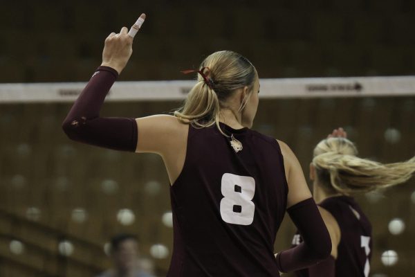 Navigation to Story: Wunsch, Defraeye headline All-Conference selections