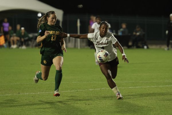 Navigation to Story: Texas State soccer announces inaugural Pac-12 schedule