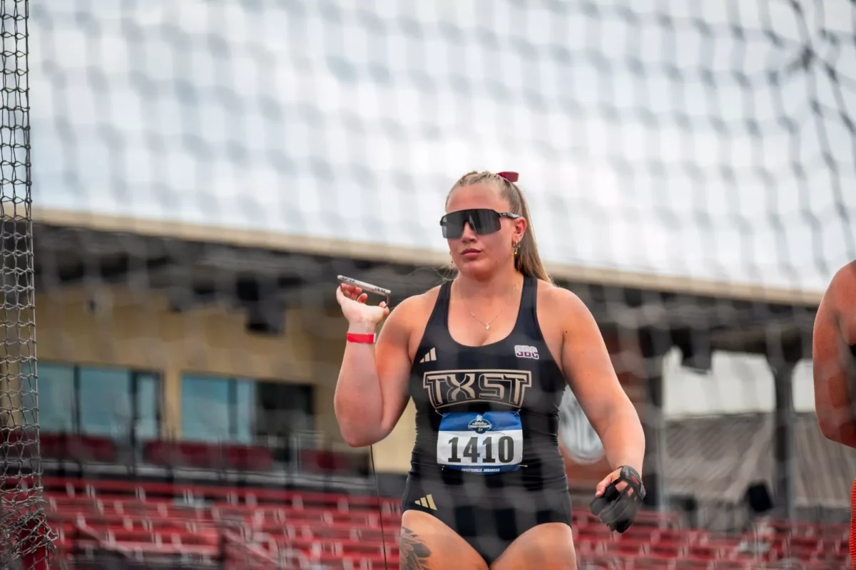 Senior Elisabet Runarsdottir competes at the NCAA West Regional First Round. 